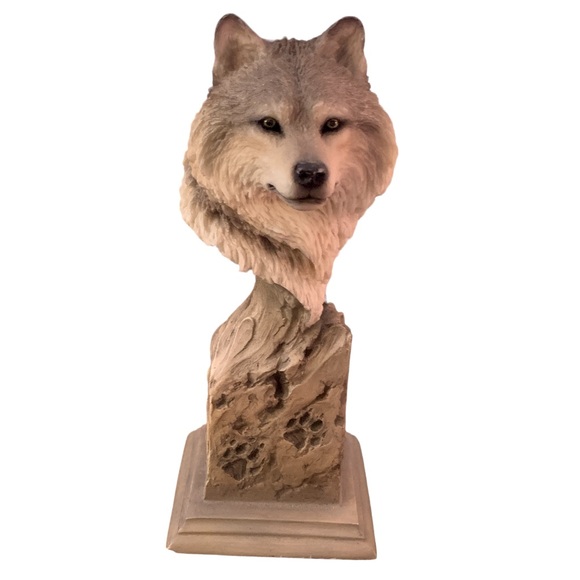 Mill Creek Studios Art Signature Wolf #38230 Sculpture Figures - Picture 4 of 17